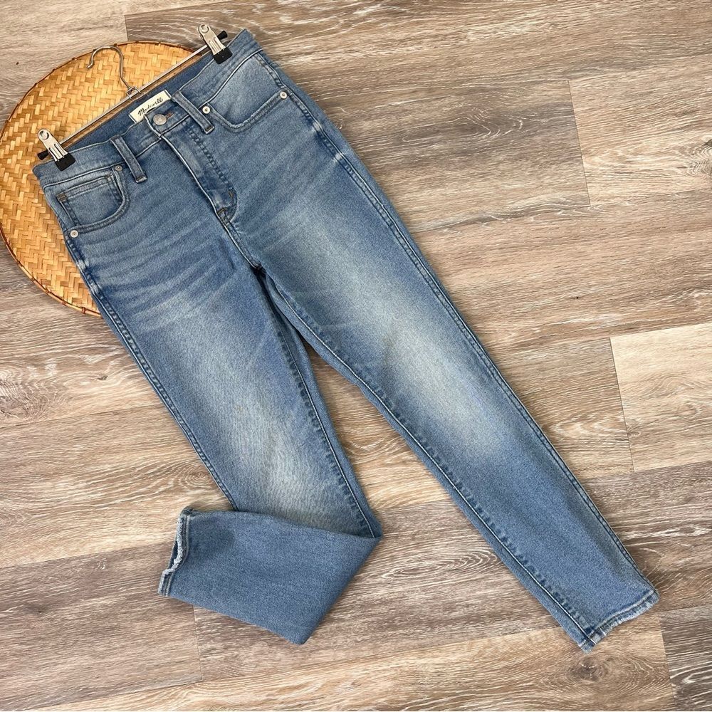 Madewell‎ 10” high rise skinny crop jeans